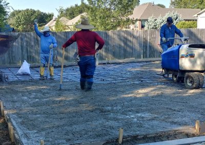 We offer a wide variety of commercial concrete construction, servicing the entire DFW and surrounding rural areas. We have the right experienced personal and labor